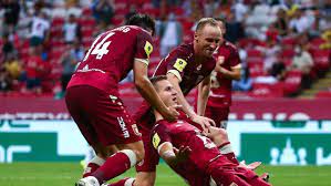 Еще не играл в еврокубках, кроме первого матча с ракувом со счетом 0:0 в польше и в том. Br6ydffbqbntkm
