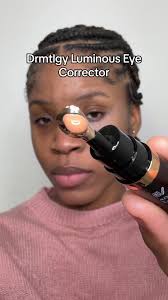 Trying out the new @DRMTLGY luminous eye corrector