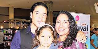He pitched collegiately for the university of miami, and was selected by the st. Die Unerklarliche Wahrheit Von Chris Perez Ex Frau Venessa Villanueva Schauspieler