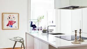 Très résistant aux fortes températures, aux rayures, aux diverses taches, aux impacts et aux coups, le plan de travail en granit est idéal pour votre cuisine. Plan De Travail Cuisine Deco Cool Com