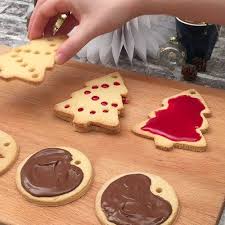 Recette Biscuits De Noel Sur Chefclub Original Recette Biscuit De Noel Recette Gateau Noel Biscuit De Noel