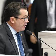 Governistas conseguem entrar com pedido de prorrogação da CPI por prazo de  48 dias; oposição queria 180