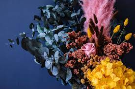 Send gifts or deco your home with the dried flower collection. Dried Flowers Where To Buy Dried Flower Bouquets Arrangement Tips