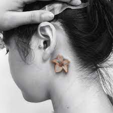 21 Small Ear Tattoos For Minimalists Tiny Ear Tattoo Ideas Allure