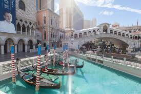 Last minute las vegas hotel rooms. The 9 Best Las Vegas Hotels On The Strip Oyster Com