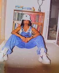 The most popular fashion of 2020 seems to be the 80s 90s aesthetic vintage outfits. 90 S Fashion Best 90 S Outfit Ideas 90s 90sfashion 90sstyle 90saesthetic 90sgrunge 90sbabe 2000s Fashion Outfits 90s Fashion Outfits 90s Hip Hop Fashion