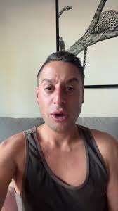 Peter Mac (@petermacc)