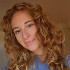 Are there 20-somethings in Hendersonville?