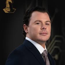 Matthew Hedger's Instagram, Twitter & Facebook