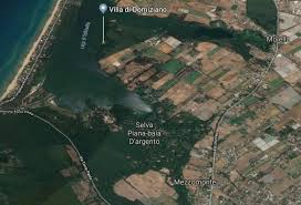 Villa lungomare con piscina e parco di circa 3100mq confinante con il lago di paola e con accesso privato al mare. Circeo L Opposizione Sui Confini Con Sabaudia Aveva Ragione Capponi La Sentenza Di Cassazione Grazie All Amministrazione Petrucci Latinacorriere It