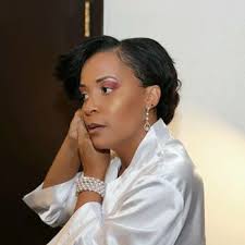 KISS N MAKE-UP BEAUTY SALON