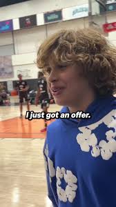 What School Does Nilesneumann0 Go to