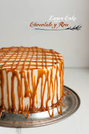 Increible Este Layer Cake De Chocolate Caramelo Y Ron Textura Jugosa Y Combinacion Perfecta De Sabores Ideal Para Un Cafe Via Lo