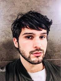 Peter Borgelt's Instagram, Twitter & Facebook