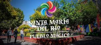 La plaza martín bautista, con su torre del reloj; Por Que Santa Maria Del Rio Fue Nombrado Un Pueblo Magico