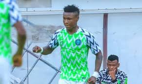 In big brother have a group of people lock themselves in a house where they are monitored 24 hours a day by quite a few cameras. Samuel Kalu S Mother Freed From Kidnappers Den In Aba Tobivibes