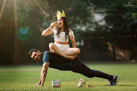 Funny Pre Wedding Shoot Happyshappy India S Own Social Commerce Wedding Photoshoot Poses Pre Wedding Photoshoot Outdoor Wedding Photoshoot