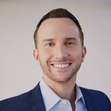 What a night! My team won 24 Clios last night but the sweetest of all, a  Best In Show for our American Psycho steelbook with illustrators Justin  Erickson and Paige Reynolds of