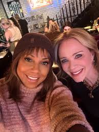 Reel by Lauren Holly (@laurenholly) · July 28, 2022