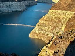 Lake Mead water levels rose again to 3-year high before projected drop