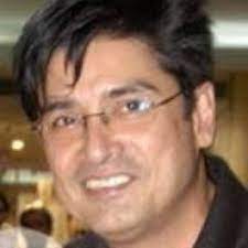 William pineda martinez (born may 31, 1962) is a filipino actor who belongs to the first batch of regal babies whose movie career was launched in the early 80s. William Martinez William33493149 Twitter