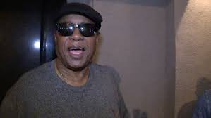 Tiffany Gomas Back at Airport, Plays Coy