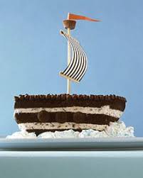 How To Make A Chocolate Chip Ship Ice Cream Cake Cupcake Cakes Ice Cream Treats Pirate Ship Cakes