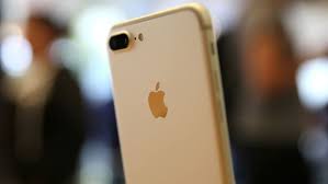 iphone 7 users report hissing noise iphone iphone storage buy iphone
