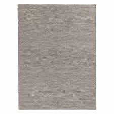 Hellgrauer teppich frisch neu teppich wohnzimmer grau bilder. Teppich Gravlev Grau Urbanara