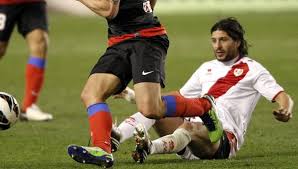 Jun 01, 2021 · a punto de que termine la copa de la liga profesional, ya se comienzan a conoces los movimientos en el mercado de pases. Rayo Vallecano Y River Plate Dos Equipos Una Franja