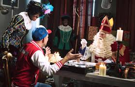 Al leek bram van der vlugt vorig jaar gestopt te zijn met zijn taak als adviseur van de enige echte sinterklaas, was niets minder waar; Toen In Woerden Bram Van Der Vlugt Als Sinterklaas In Woerden Gespot Met Foto S Indebuurt Woerden