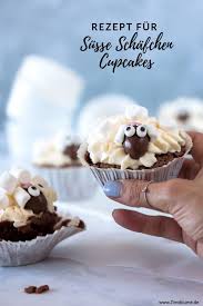 Kreativ Backen Rezept Fur Susse Schafchen Cupcakes Mit Marshmallows Rezept Lebensmittel Essen Rezepte Cupcakes