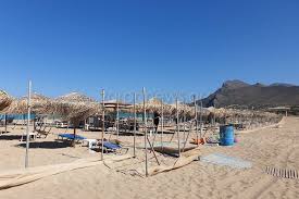 Manage your very own bar at the beach and make sure your customers are everybody looks for a bar on hot days for some cold treats. Xania Ekleisan Beach Bar Sta Falasarna Gia Forologikes Parabaseis Photos