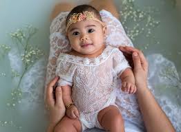 Milk baths have been known to help with eczema, cradle cap, minor cuts and more. How To Take Milk Bath Maternity Photos