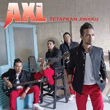 Itukah dia kekasih yang pernah berjanji memberi cinta untukmu sepenuh hati ia akan menyesal suatu hari nanti apabila ia mengetahui kekasihmu ini ingin kembali. Axl Akulah Kekasih Mu Lyrics Musixmatch