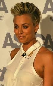 Elisa Bowers's Instagram, Twitter & Facebook