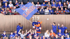 Made for music, built for hockey. New York Islanders Close To Selling Out Season Tickets For First Season At Ubs Arena Abc7 New York