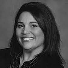 Trisha Howe's Instagram, Twitter & Facebook