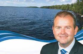 Look up! Look way up!