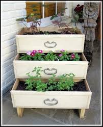 Advice For Keeping Your Backyard Looking Great Special Garden Design Backyard Diy Projects Diy Planters Diy Backyard