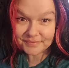 Kristie Sutton's Instagram, Twitter & Facebook