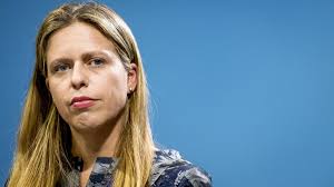 Samenvatting stikstofdebat: als je het als bewindspersoon dan echt niet  meer weet door een gebrek aan visie en daadkracht, dan kies je de vlucht  vooruit, waarbij je een rookgordijn aan commissies en