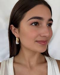 N O V E M B E R M A K E R