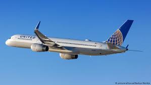 United airlines debuted its new livery at an event at chicago o'hare airport on wednesday. United Airlines Replaces Boeing Jets With Airbus News Dw 04 12 2019