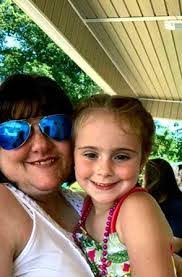 Stephanie Hamm's Instagram, Twitter & Facebook