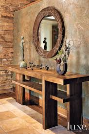 Our gallery of 45+ rustic home decor ideas offers something for every room in your home. Pin By Susan Brannon On Casas De Una Planta Interior Design Rustic Interior Design Diy Rustic Interiors