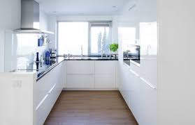 een prachtige ikea metod keuken als basis ikea aangevuld met eigen kastinrichting gekoppelde deuren zodat hogere eigen appar keuken ikea keuken keukenkast