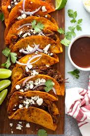 As it starts to sizzle, sprinkle 1/4 cup cheese to cover each tortilla, going all the way to the. Birria Tacos Recipe Lemon Blossoms