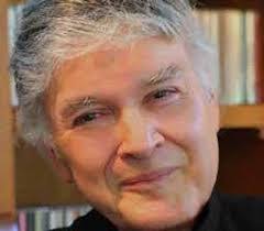 Julianne Barnum's Instagram, Twitter & Facebook