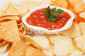 Como hacer papas ala mexicanaingredientes:1/4 taza de aceite 1 cuchara de sal3 tomates3 papas1/2 cebolla 2 ajos4 chiles cerranoscanal de maquillaje de mi hij. Salsa Mexicana Con Maiz Y Papas Fritas Fotografias De Stock Freeimages Com